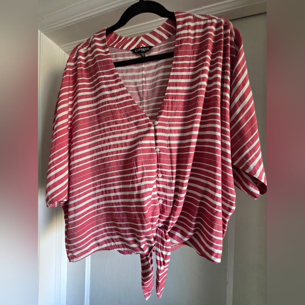 Express Tie Front Top Sz L